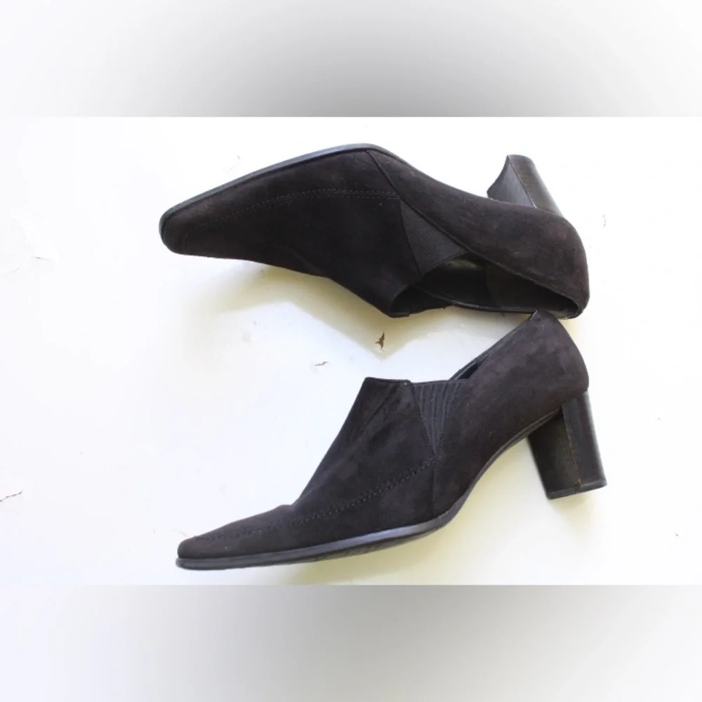 Stuart Weitzman booties
